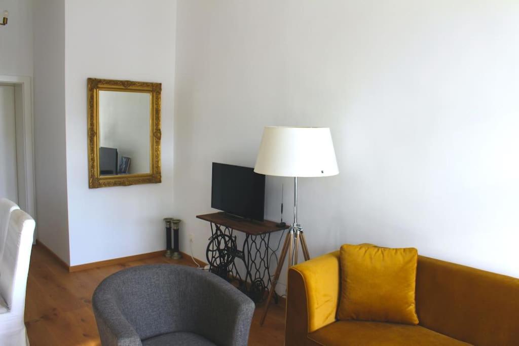 Paraderma Apartment Im Zentrum Baden Bei Wien 외부 사진
